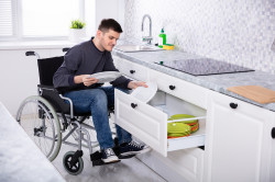 Entreprise de travaux pour installation d'équipements spécifiques pour personnes handicapées